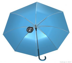 日傘に着く扇風機