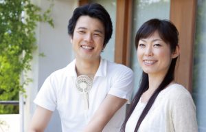 脇汗対策、ワキ汗をストップする扇風機、えりかけ扇風機 BodyFan 冷却タオルファン